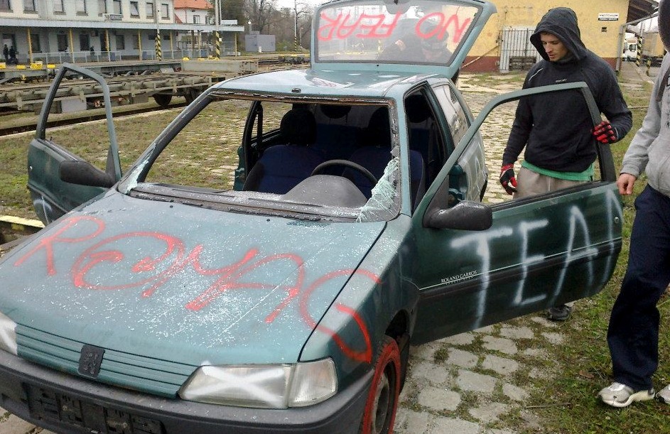 Team SX, stunt performance on CAR