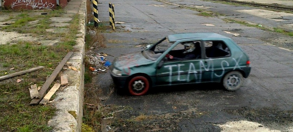 Team SX, stunt performance on CAR